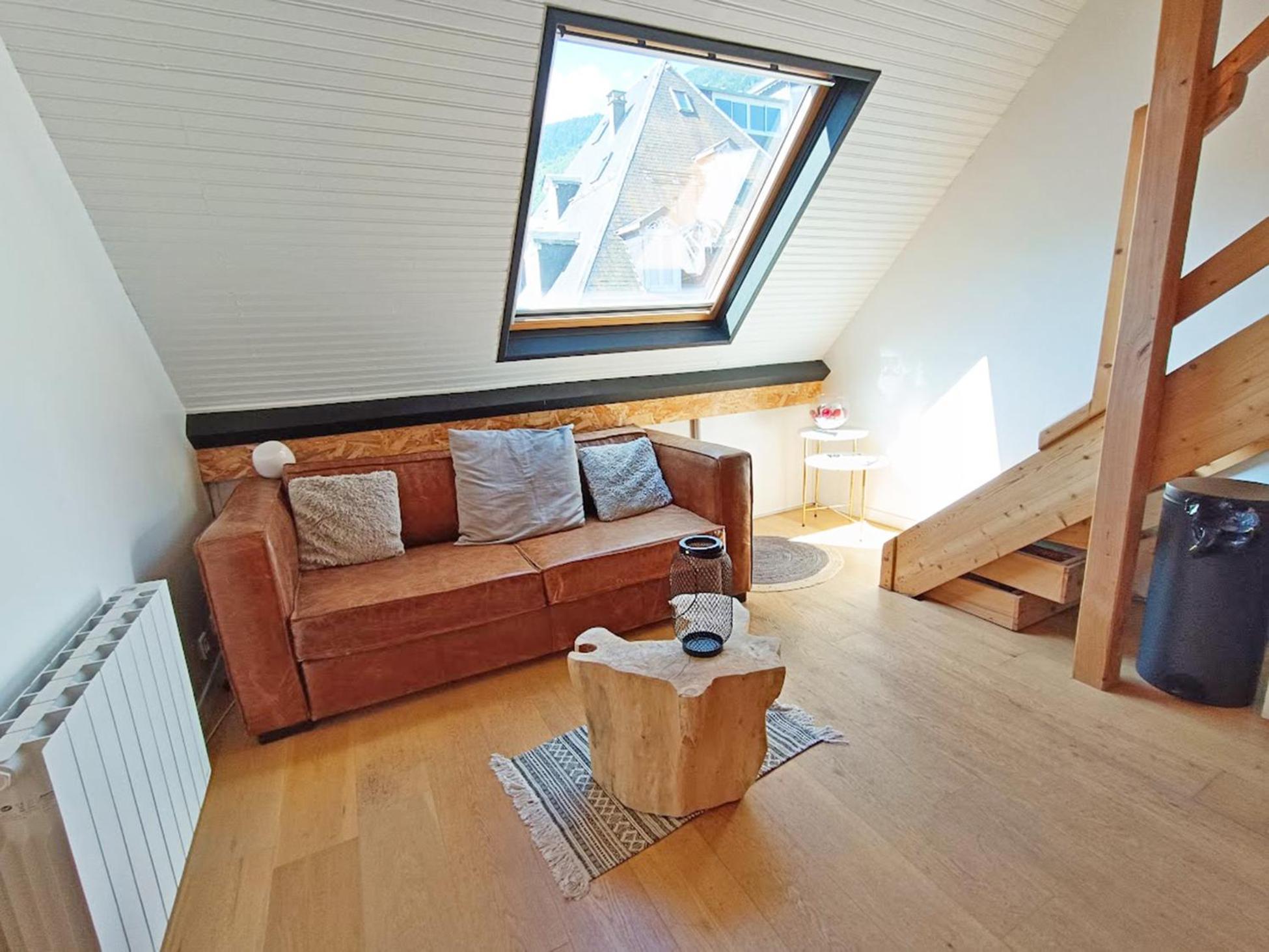 Le Nid De Juliette, T3 Duplex, Parking, Cave Appartement Bagnères-de-Luchon Buitenkant foto